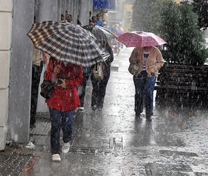 Rize'ye Kuvvetli Yağmur ve Dolu Uyarısı