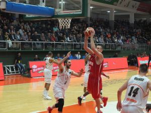Banvit Monaco’ya Şans Tanımadı