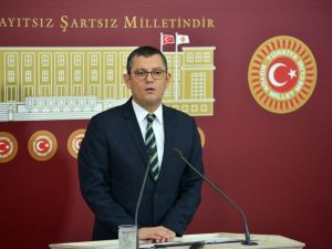 Chp’nin Başkanlık Sistemine Tepkisi Sürüyor