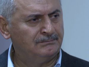 Gözyaşlarına Hakim Olamadı