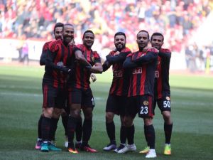 Yeni Evinde İlk Gol Hasan Hüseyin’den
