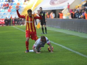 Kayserispor Evinde Kaybetti