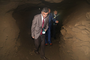 Vali Bektaş Pileki Mağarasında İncelemelerde Bulundu