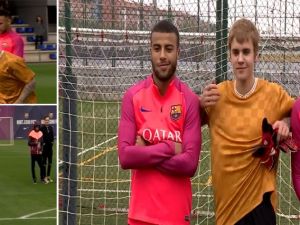 Justin Bieber Barca Antrenmanında: Futbolda Da İyiymiş !