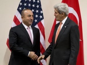 Çavuşoğlu, Kerry İle Görüştü