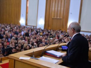 Düzenlemenin Komisyona Çekilmesini Yorumladı