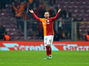 Timsah Avcısı Sneijder