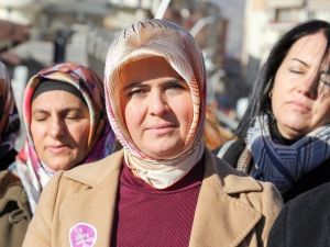 Ak Partili Kadınlardan Şiddet Bildirisi