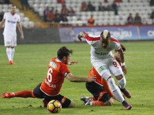Antalyaspor Seriye Bağladı!