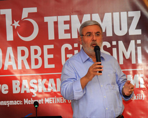 Metiner, "15 Temmuz Darbe Girişimi ve Başkanlık Sistemi" Konferansına Katıldı
