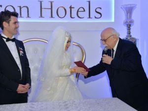 Bakan Avcı Nikah Şahidi Oldu