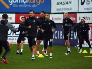 Beşiktaş 3 Eksikle Çalıştı
