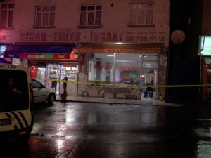 İstanbul’da Kahvehaneye Silahlı Saldırı