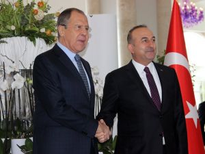 Çavuşoğlu Lavrov’la Bir Araya Geldi
