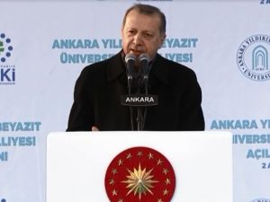 "Başkan Erdoğan" Sloganlarına Cevap Verdi