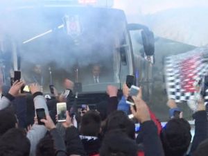 Beşiktaş Derbi Maç İçin Yola Çıktı