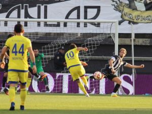 Manisaspor Evinde Kazandı