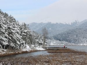 Kartpostal Değil Abant