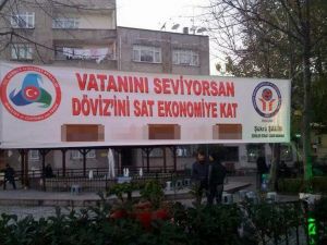 İstanbul’da Esnaf Odasından ’Döviz Bozdur’ Çağrısı