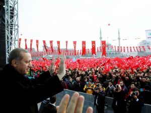“Karşılıksız Para Basıyorlar”