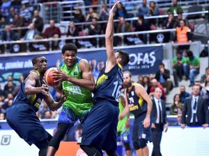 Madrid’i Deviren Fener Tofaş’a Boyun Eğdi!