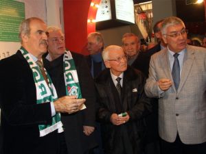 Ali Ay: İstanbul Takımlarını Bırakın Bursaspor’u Tutun