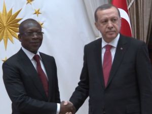 Benin’deki Fetö Okulları Kapanacak