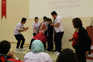 REAH'ta “Doğal Doğum Felsefesi” Konferansı Düzenlendi