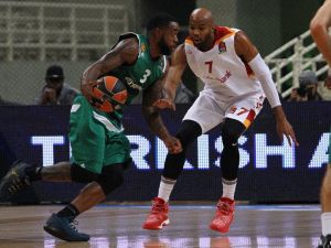 Galatasaray Havlu Attı