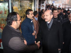 Bakan Soylu Hakkari’de Sıkıntıları Dinledi