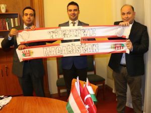 Macar Ana Muhalefet Lideri: Ab Türkiye’den Korkuyor