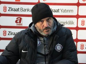 Alex Song Gündemlerinde Mi ?