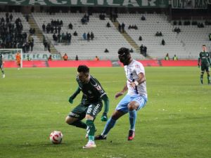 İlk Yarı Golsüz Bitti