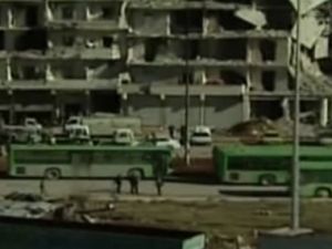 Halep’te Otobüsler Bekliyor