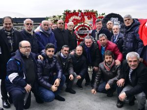 Tsyd, Şehitler Tepesi’ne Çelenk Bıraktı