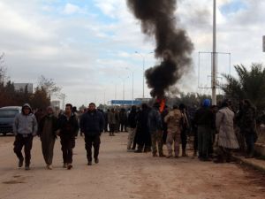 Halep’te Tahliye Konvoyuna Saldırı Görüntülendi