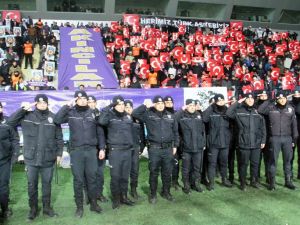 Ankara’da Polisler Unutulmadı