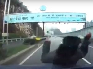 Dikkatsiz Yaya Kazaya Neden Oldu