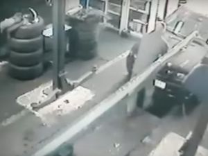 Oto Teknisyeni Tamirhane Kanalına Düştü