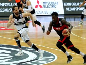 Beşiktaş Evinde Kazandı