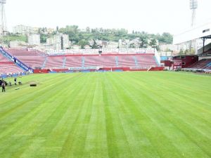 Trabzonspor Avni Aker’e Mutlu Veda Etmek İstiyor