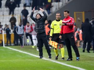 Gaziantepspor Taraftarı İbrahim Üzülmez’e Tepkili