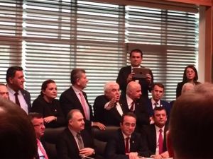 Chp’li Vekiller İşi Yokuşa Sürmeye Devam Ediyor