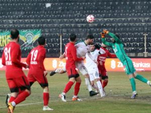 Akhisar Belediyespor, Ümraniyespor’a Yenildi