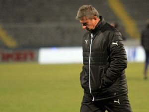 Hamzaoğlu’nu İstifa Kararından Batalla Döndürmüş
