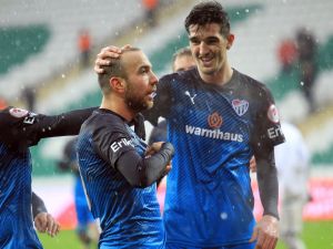 Bursaspor, 10 Kişi Kalan Aydınspor’la Berabere Kaldı