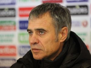 Yanal, Trabzonspor’da En Zor Günlerini Yaşıyor