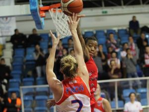 Mersin Büyükşehir Belediyespor, Evinde Rahat Kazandı
