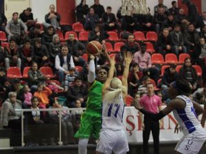 Samsun Canik Belediyespor Sahasında Yenildi