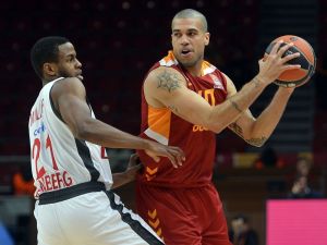 Galatasaray Odeabank Farklı Yenildi